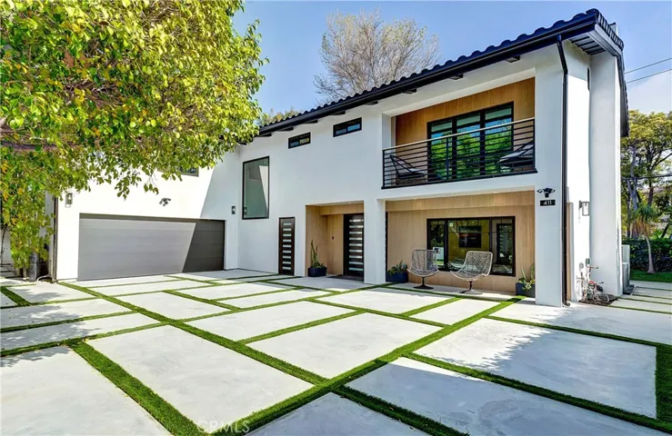 411 26th Street, Santa Monica, California 90402