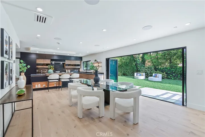 411 26th Street, Santa Monica, California 90402
