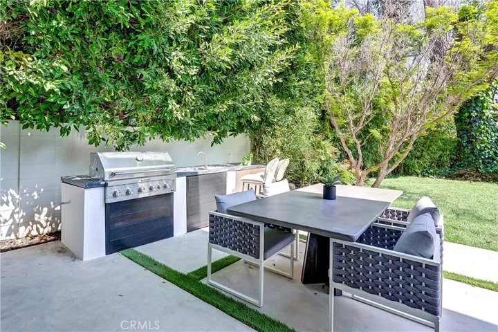 411 26th Street, Santa Monica, California 90402