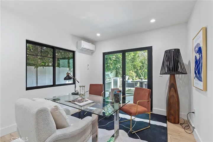 411 26th Street, Santa Monica, California 90402