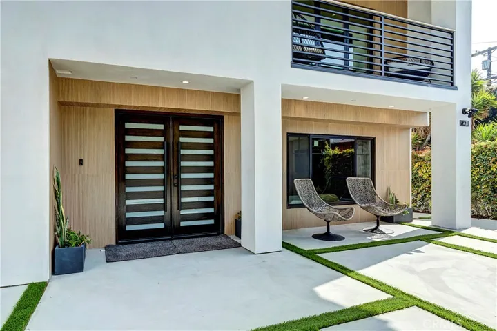 411 26th Street, Santa Monica, California 90402