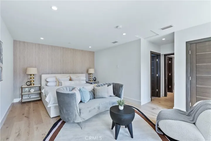 411 26th Street, Santa Monica, California 90402