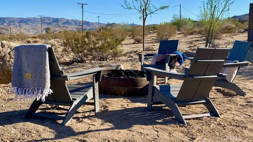62081 Campanula Street, Joshua Tree, California 92252