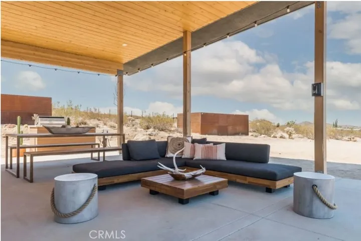 62081 Campanula Street, Joshua Tree, California 92252