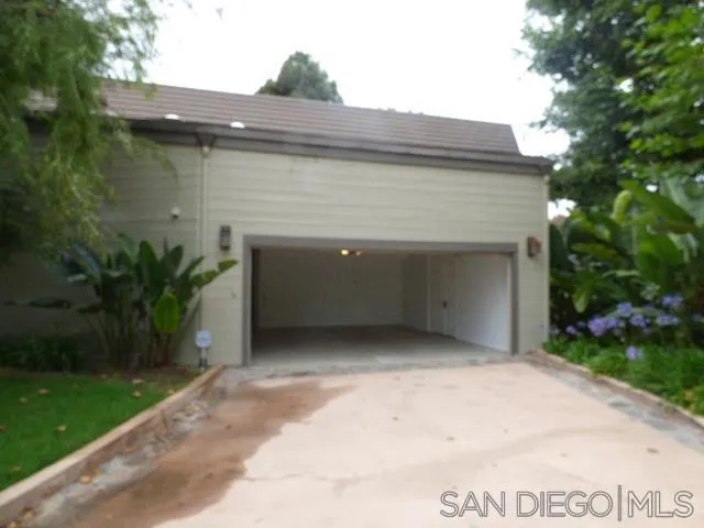 2620 Inyaha Ln, La Jolla, California 92037
