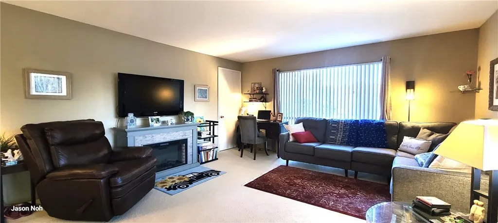 944 Avenida Majorca, Laguna Woods, California 92637