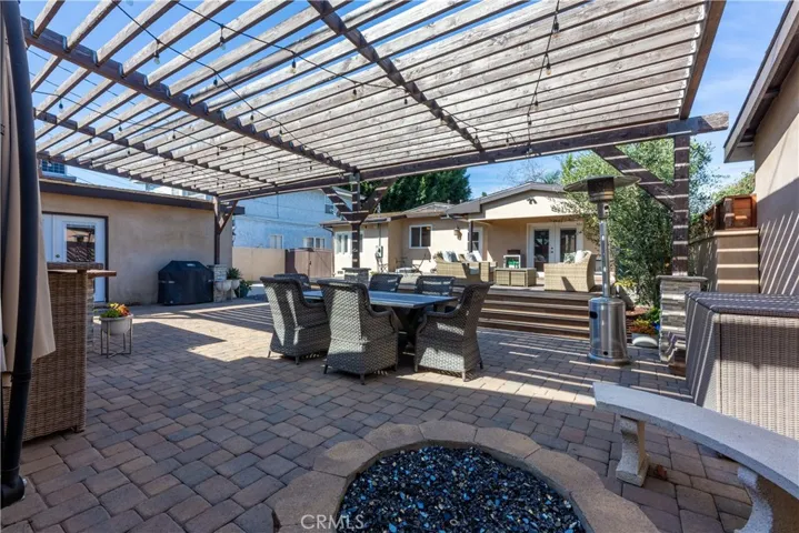 2302 Iroquois Ave., Long Beach, California 90815