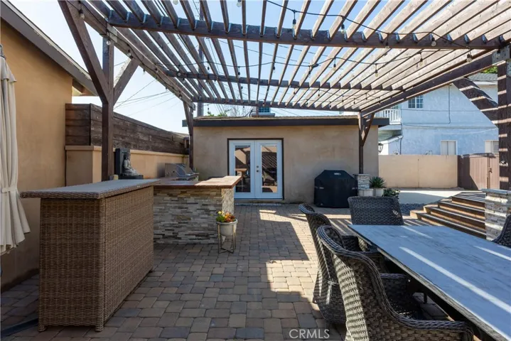 2302 Iroquois Ave., Long Beach, California 90815