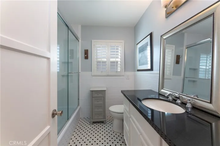 Full, remodeled bathroom