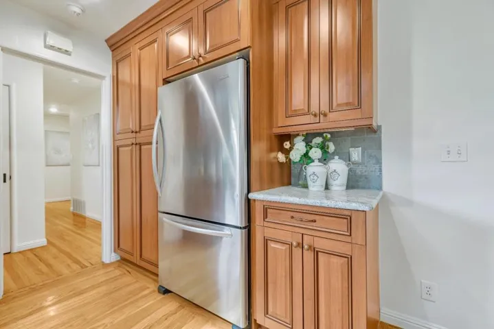 868 Ilima Court, Palo Alto, California 94306