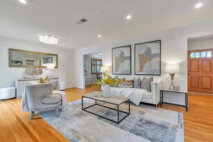 868 Ilima Court, Palo Alto, California 94306