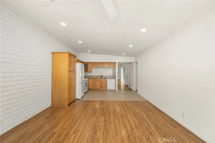 1821 Alsuna Lane, Huntington Beach, California 92648
