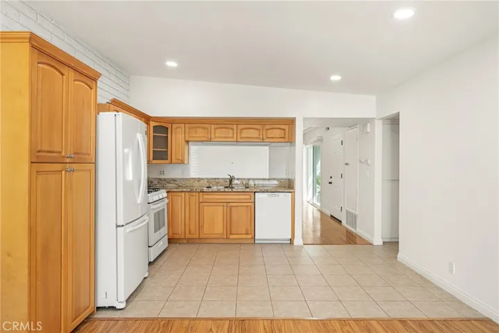 1821 Alsuna Lane, Huntington Beach, California 92648