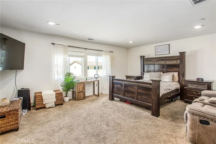126 Lupine Drive, San Jacinto, California 92583