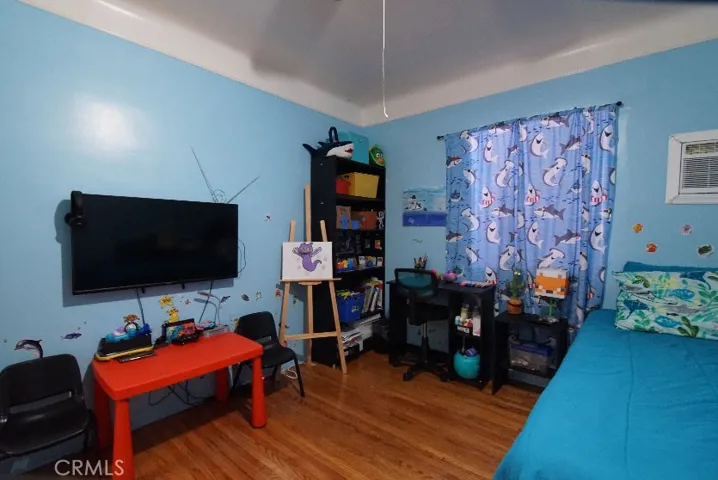 3131 Kansas Avenue, South Gate, California 90280