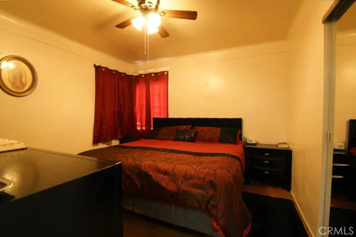 3131 Kansas Avenue, South Gate, California 90280