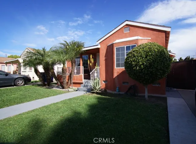 3131 Kansas Avenue, South Gate, California 90280