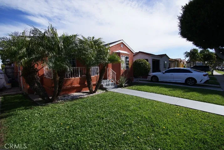 3131 Kansas Avenue, South Gate, California 90280