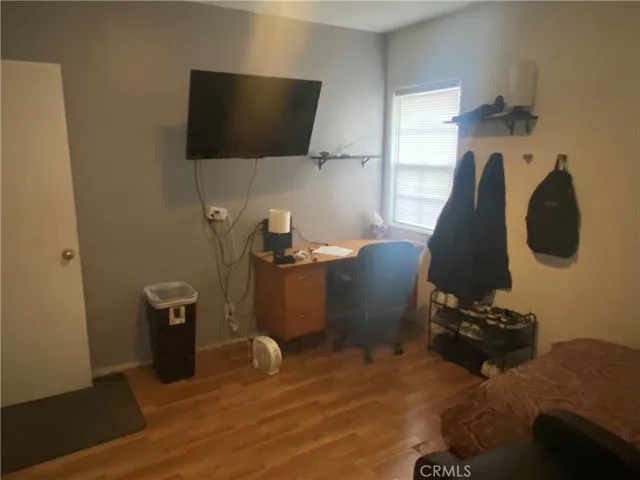 133 W Central Avenue, Hemet, California 92543