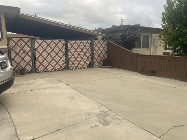 133 W Central Avenue, Hemet, California 92543