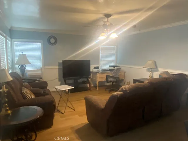 133 W Central Avenue, Hemet, California 92543