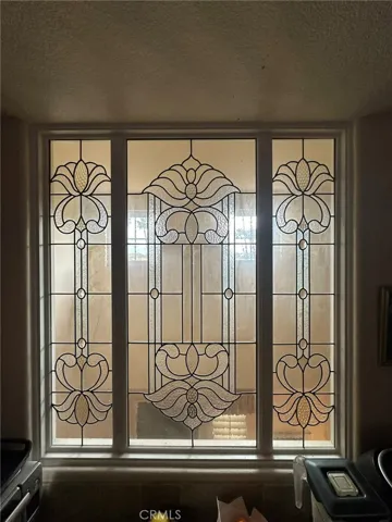Local artist stained glas Interior window in kitchen