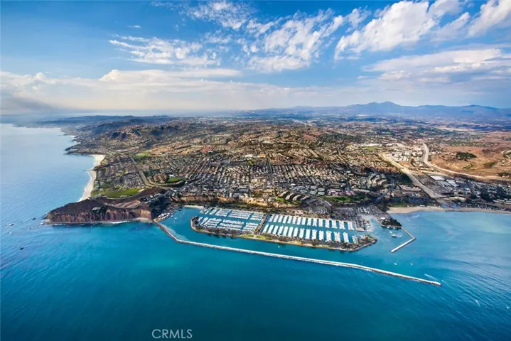 Just minutes to Dana Point Harbor & the Beautiful Beaches of South OC