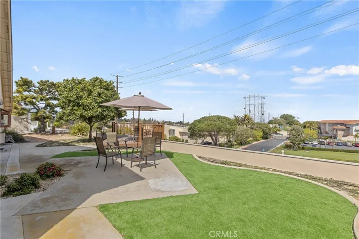 5693 Mistridge Drive, Rancho Palos Verdes, California 90275