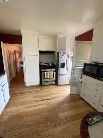 5026 Foothill Blvd, Oakland, California 94601