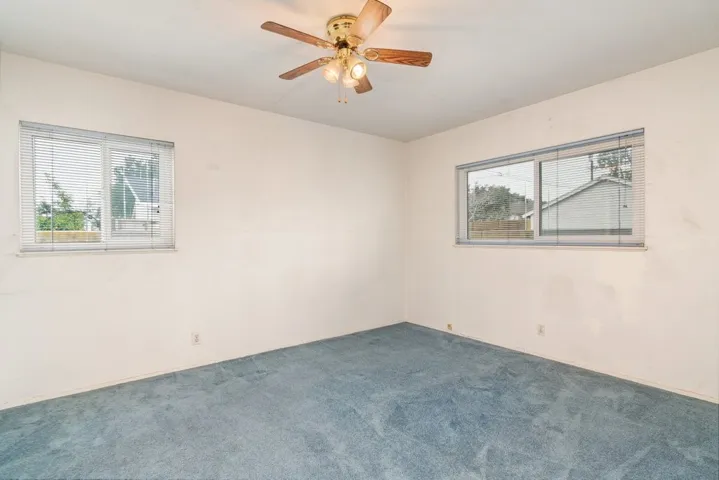 5580 E Ulen Street, Long Beach, California 90815