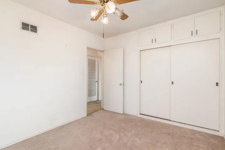 5580 E Ulen Street, Long Beach, California 90815
