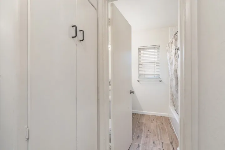 5580 E Ulen Street, Long Beach, California 90815