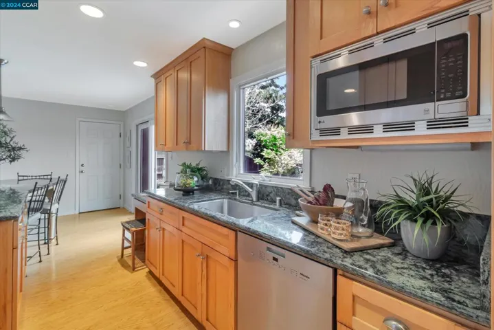 2197 Norse Dr., Pleasant Hill, California 94523-1823