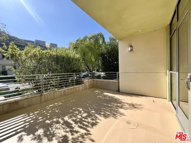 11715 W Bellagio Road 104, Los Angeles, California 90049