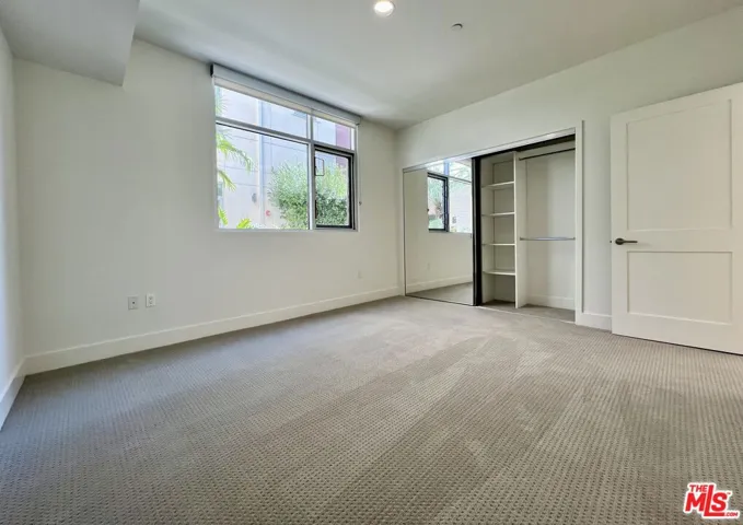 11715 W Bellagio Road 104, Los Angeles, California 90049