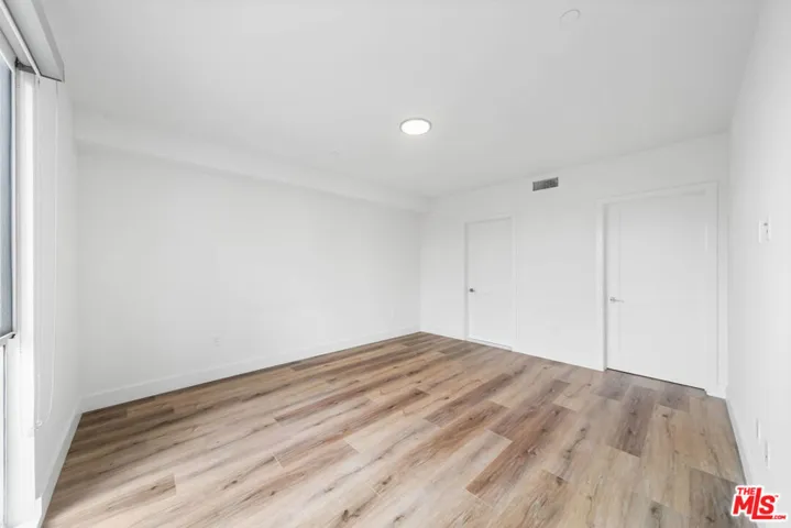5801 Camerford Avenue Ph1, Los Angeles, California 90038