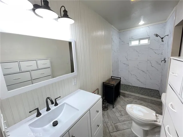 10868 Sunnyslope Drive, Riverside, California 92505