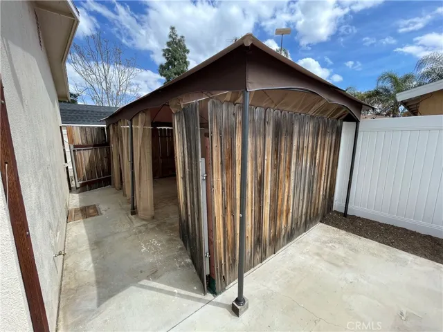 10868 Sunnyslope Drive, Riverside, California 92505
