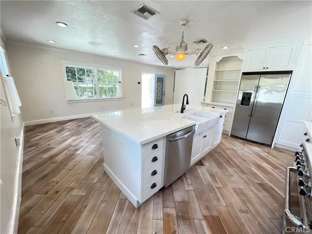 10868 Sunnyslope Drive, Riverside, California 92505
