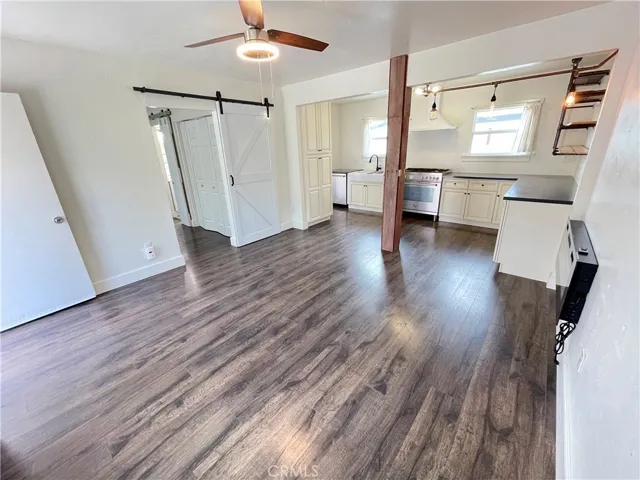 10868 Sunnyslope Drive, Riverside, California 92505