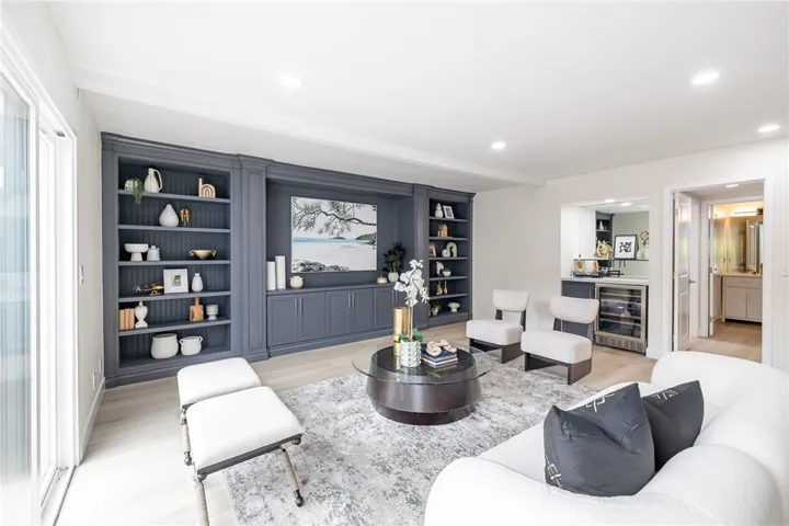 Lower level family​​‌​​​​‌​​‌‌​​‌​​​‌‌​​​‌​​‌‌​​‌‌​​‌‌​​​​ room