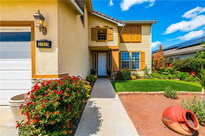 37625 Newcastle Road, Murrieta, California 92563