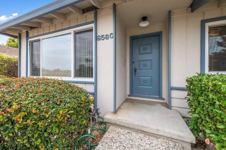 65606562 Crown Boulevard, San Jose, California 95120