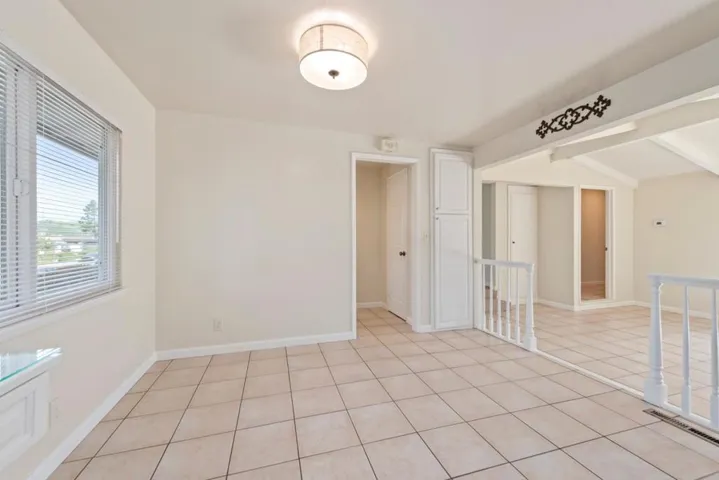65606562 Crown Boulevard, San Jose, California 95120