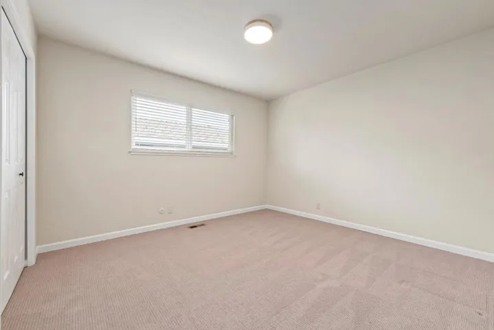 65606562 Crown Boulevard, San Jose, California 95120