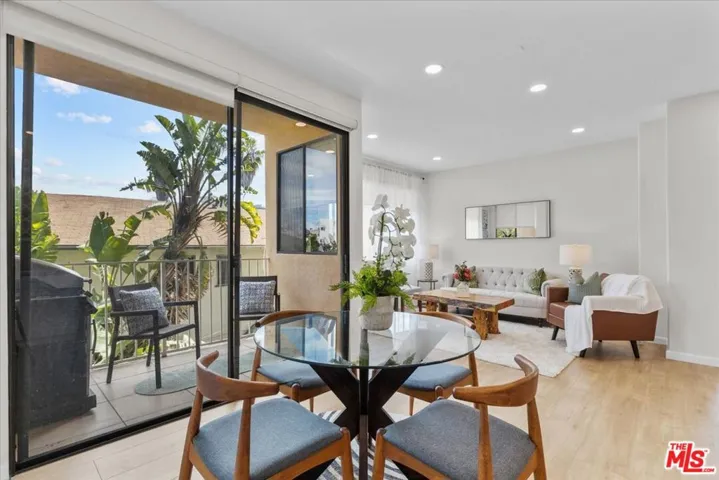 10417 Eastborne Avenue 5, Los Angeles, California 90024