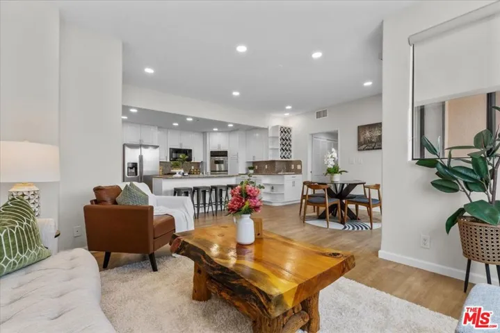10417 Eastborne Avenue 5, Los Angeles, California 90024