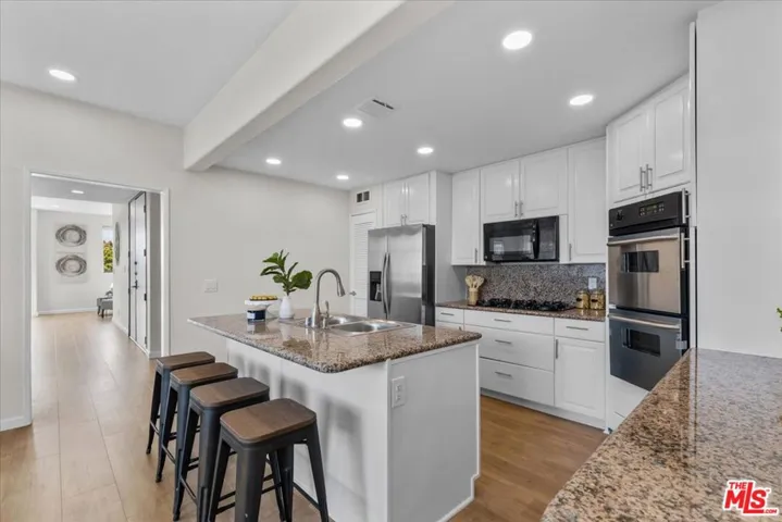 10417 Eastborne Avenue 5, Los Angeles, California 90024