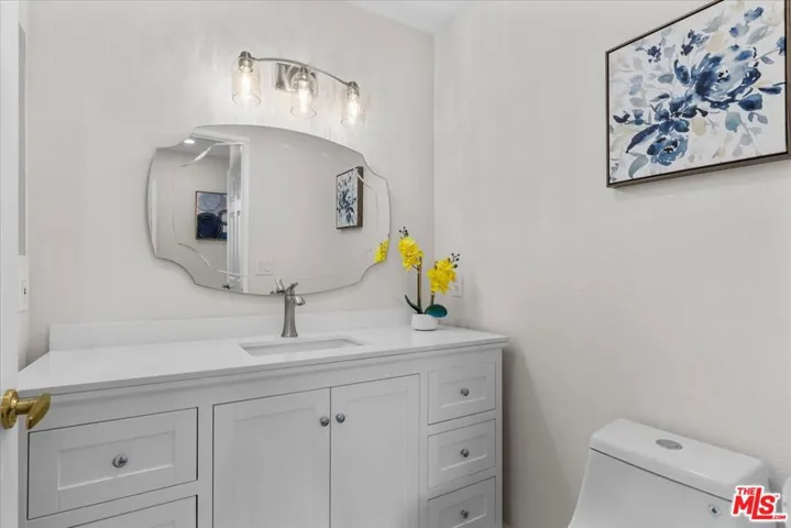 10417 Eastborne Avenue 5, Los Angeles, California 90024