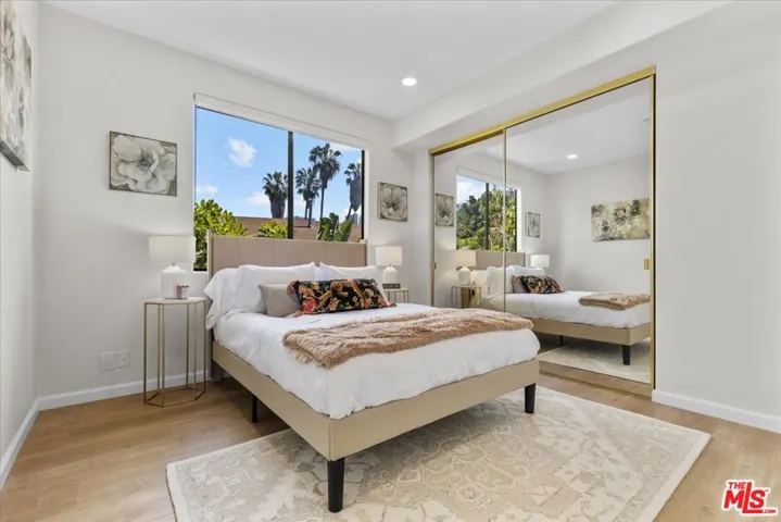 10417 Eastborne Avenue 5, Los Angeles, California 90024